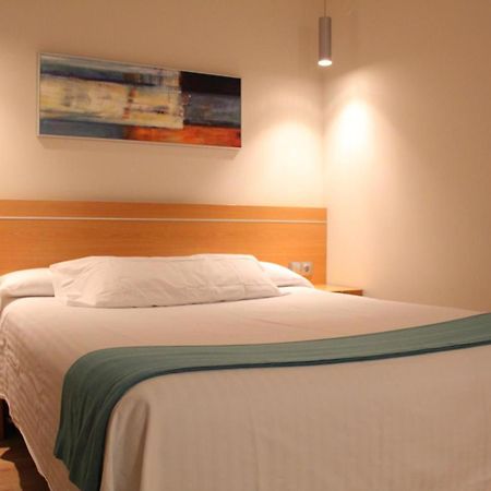 Hostal Aralar Aizoáin Exteriör bild