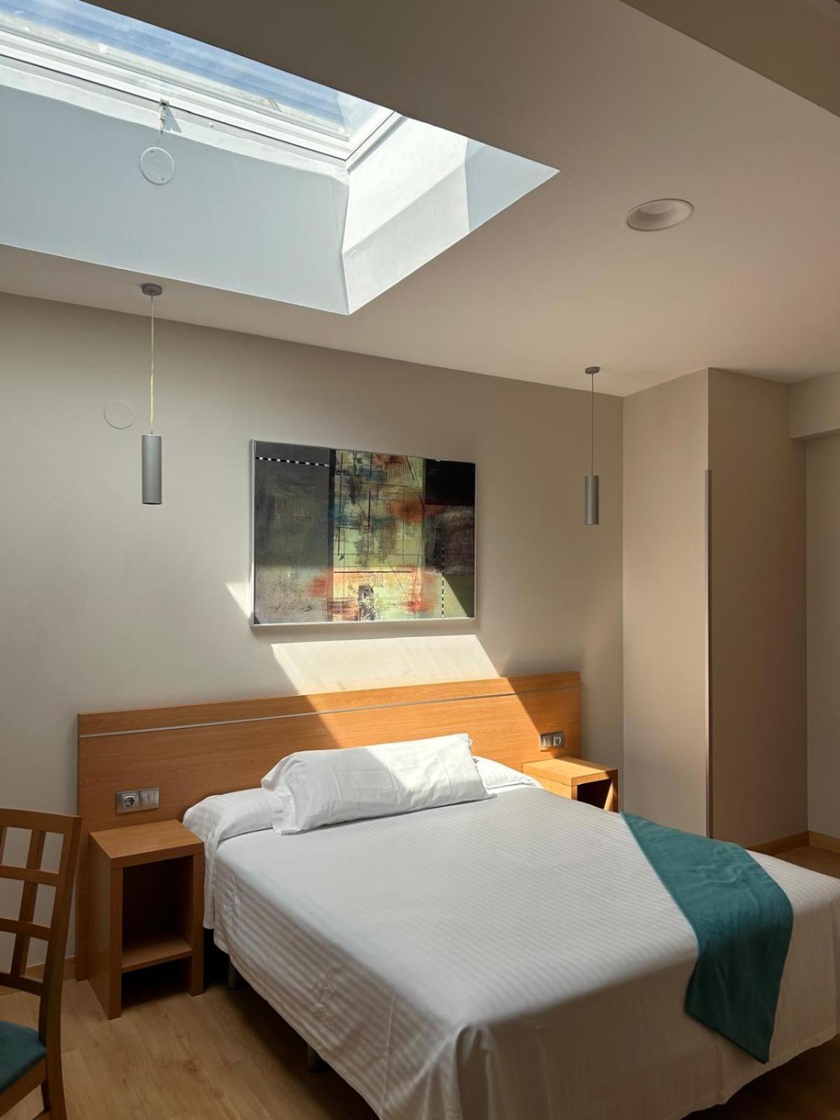 Hostal Aralar Aizoáin Exteriör bild