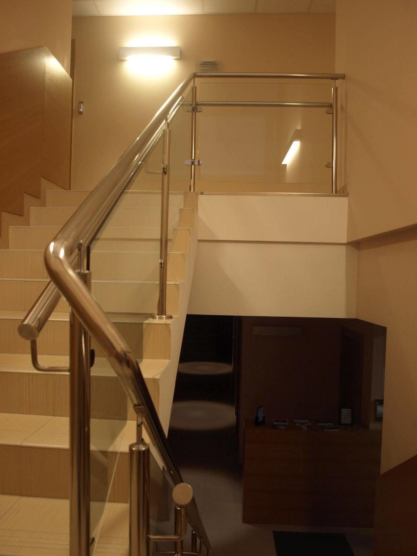 Hostal Aralar Aizoáin Exteriör bild